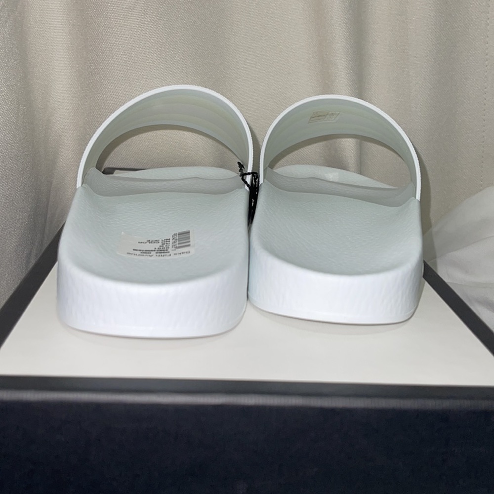 ‼️$400 NEW GUUCI MENS SLIDES‼️ - Picture 3 of 9